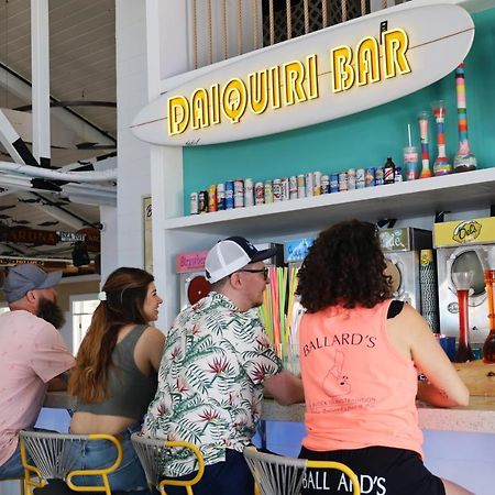 Ballard'S Beach Resort ニュー・ショアハム エクステリア 写真